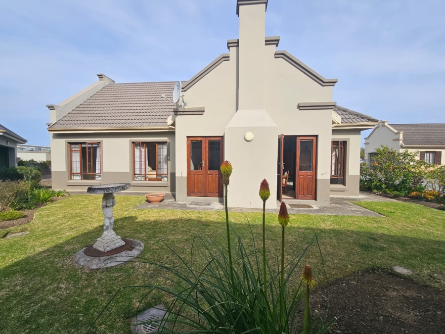 2 Bedroom Property for Sale in Blue Mountain Village Western Cape